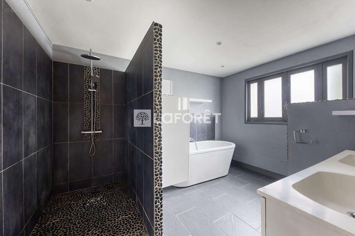 Maison à GRETZ-ARMAINVILLIERS