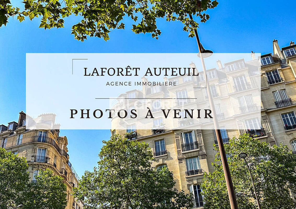 Appartement à PARIS-16E