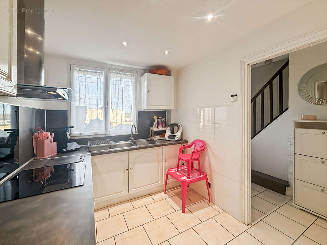 Maison à DAMMARIE-LES-LYS