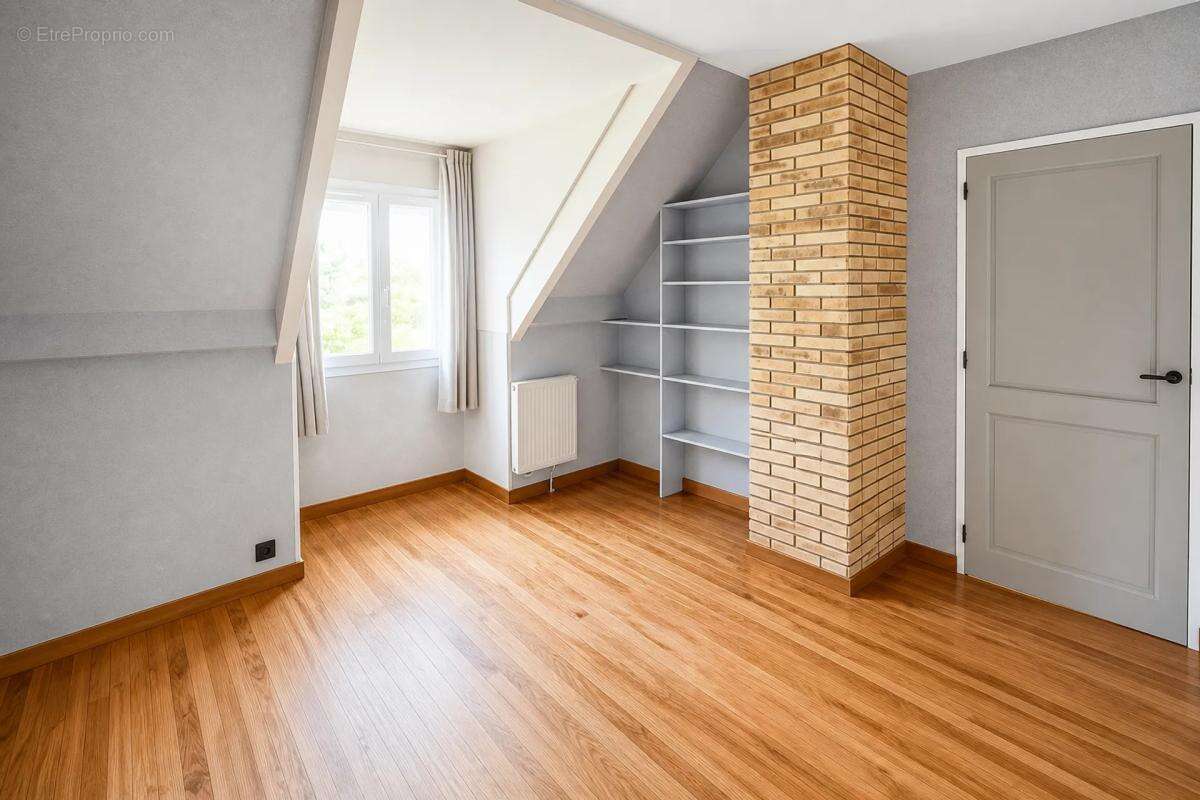 Maison à GIEVRES