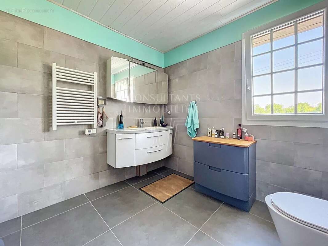 Maison à PONT-L&#039;EVEQUE