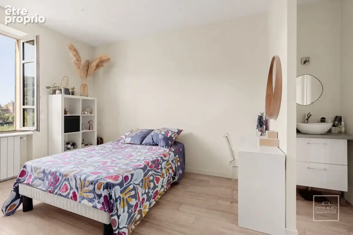Curis au mont d'or , maison familiale, piscine & vue degagée - photo 10