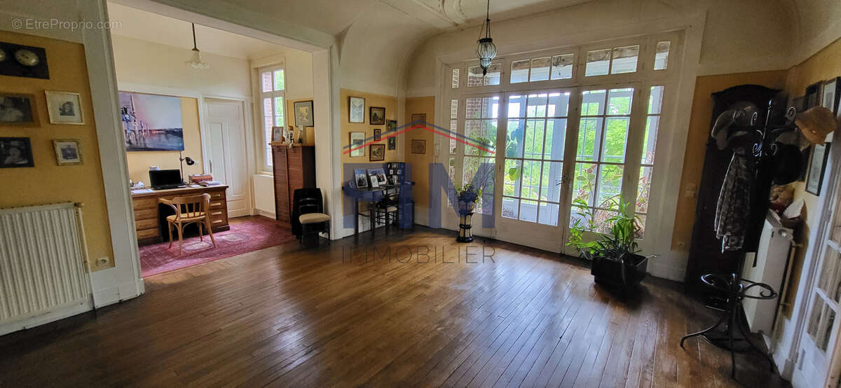 Maison à ROUXMESNIL-BOUTEILLES