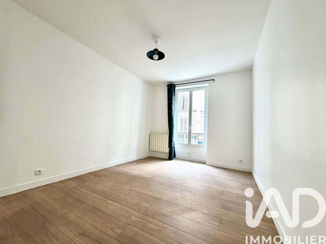 Photo 1 - Appartement à PARIS-18E