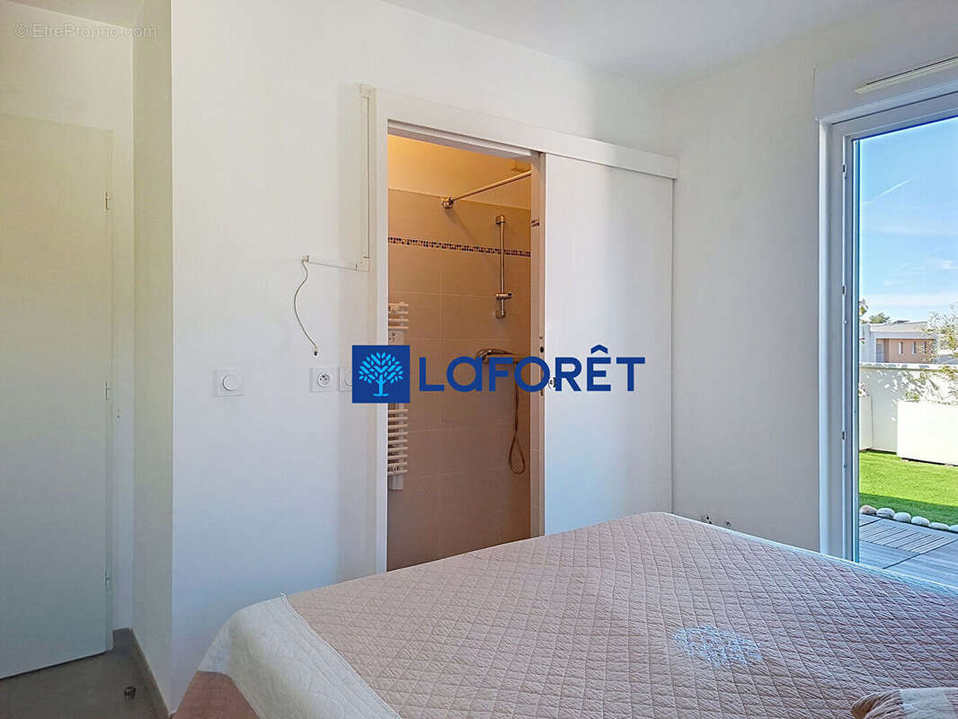 Appartement à LA VALETTE-DU-VAR