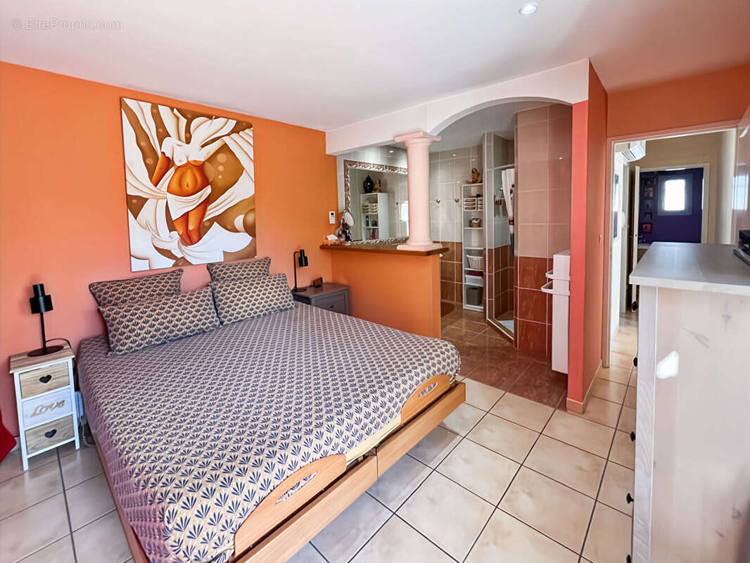 Maison à CHATEAURENARD