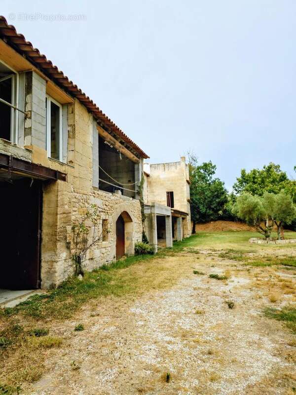 Photo 2 - Maison à ARLES