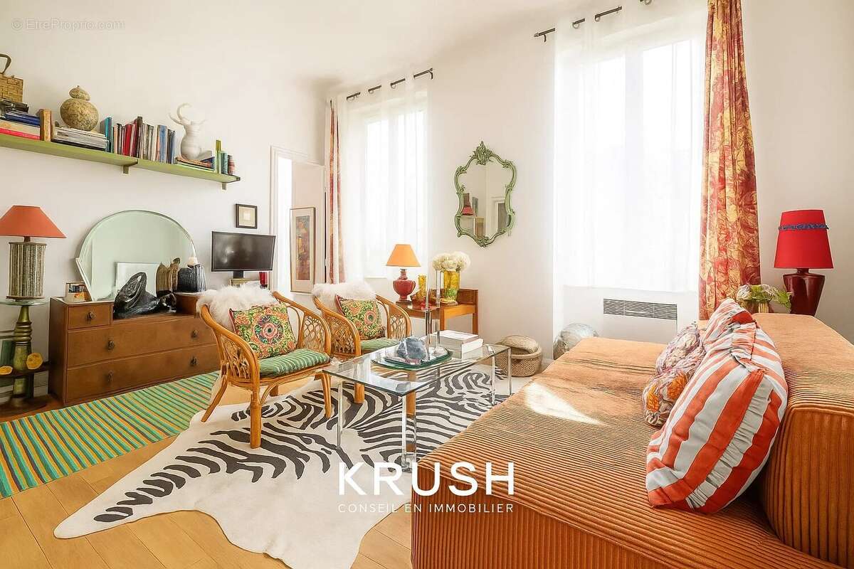 Appartement à MARSEILLE-5E