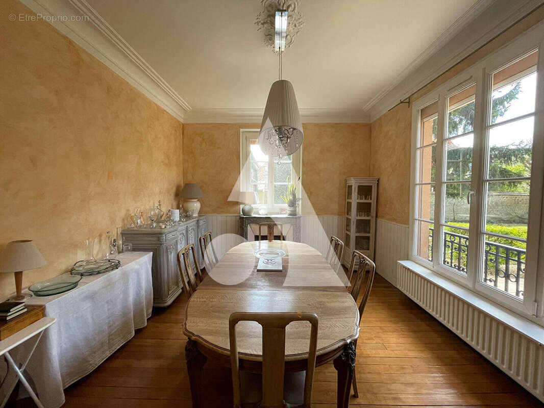 Maison à L'ISLE-ADAM