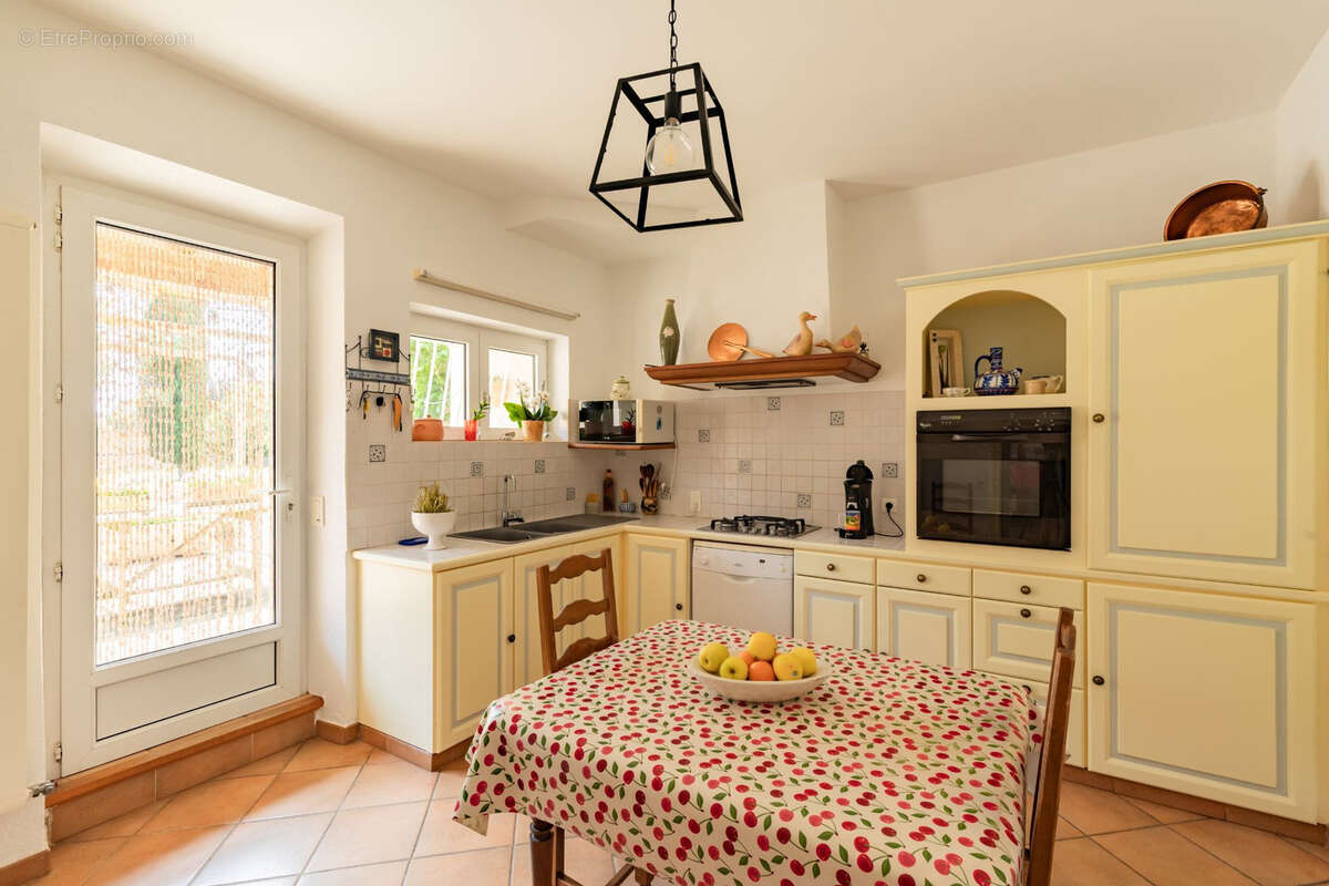 Maison à LEZIGNAN-CORBIERES