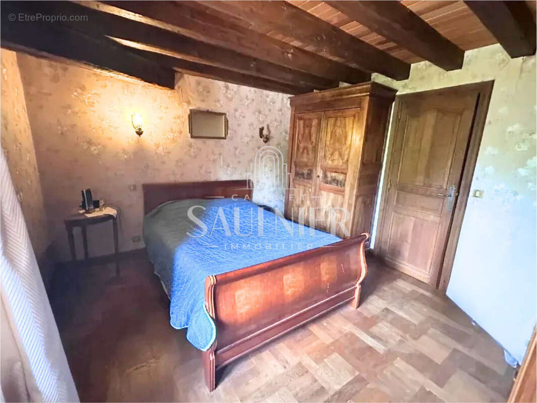 Maison à TANNERRE-EN-PUISAYE