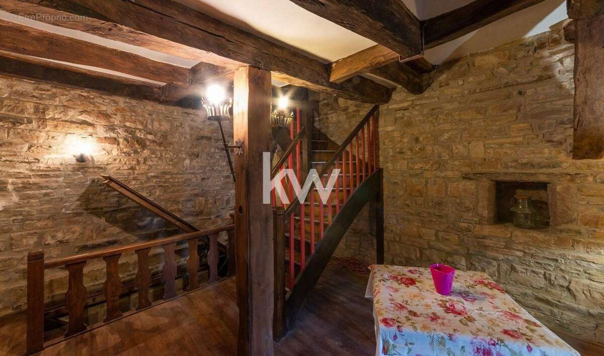 Maison à CORDES-SUR-CIEL