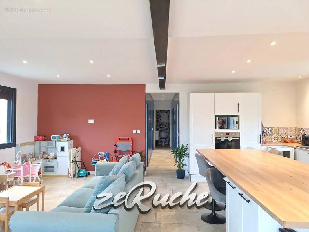 Maison à SAINT-GERMAIN-D&#039;ELLE