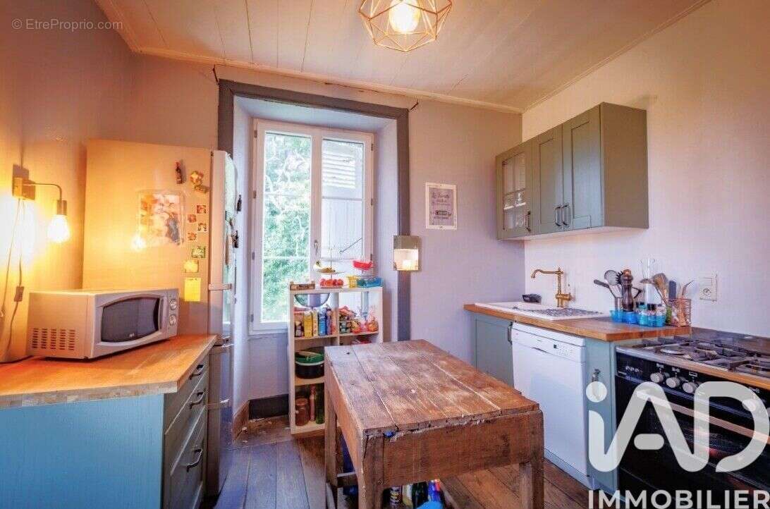 Maison 247 m² à Saint-Cirgues-La-Loutre  - photo 7