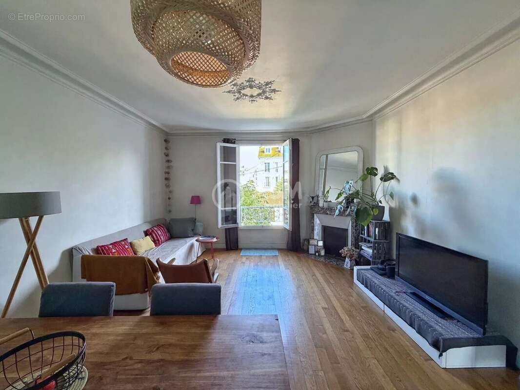 Appartement à BOIS-COLOMBES