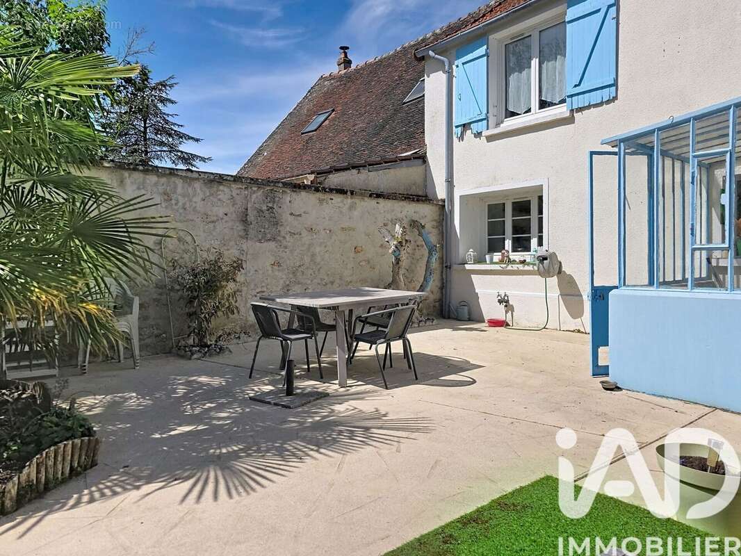 Photo 4 - Maison à GRANDPUITS-BAILLY-CARROIS