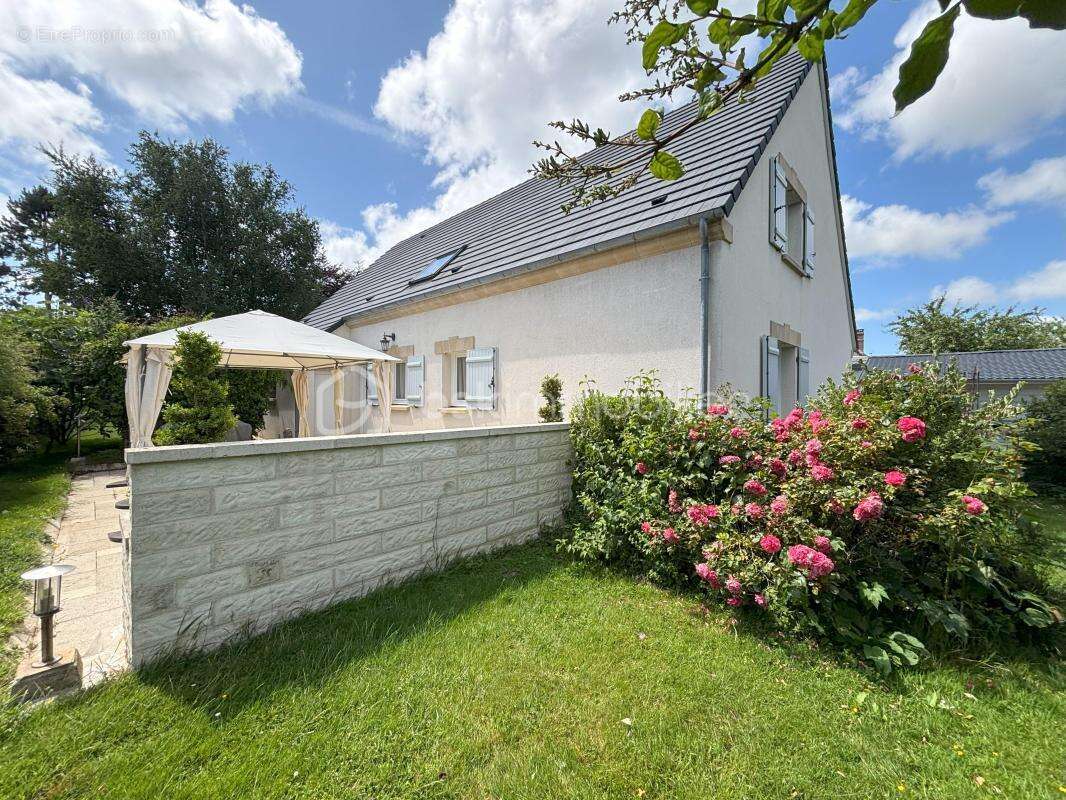 Maison à SAINT-REMY-BOSCROCOURT