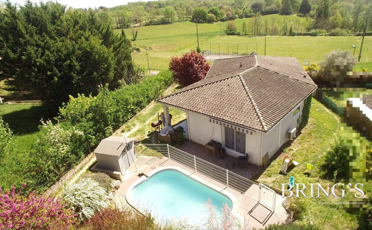 Maison à MONTESQUIEU