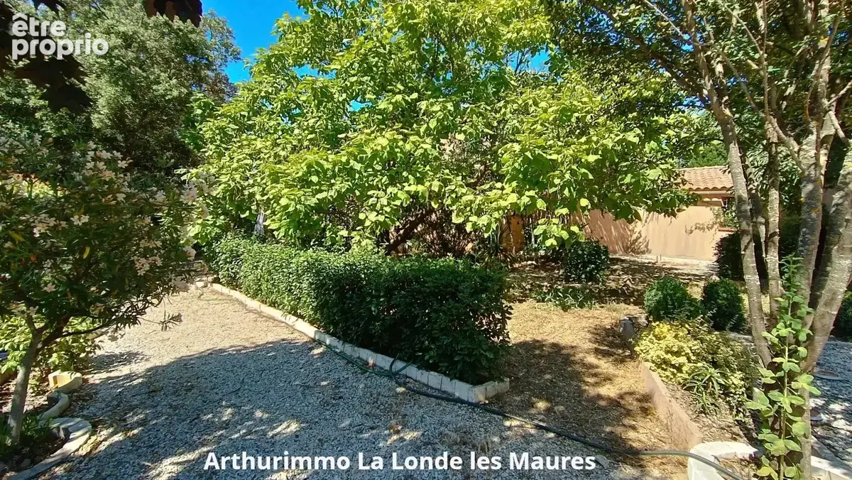 Maison T 6 grand jardin triple garage - photo 3