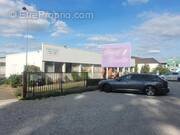 Commerce à SAINT-PIERRE-DES-CORPS