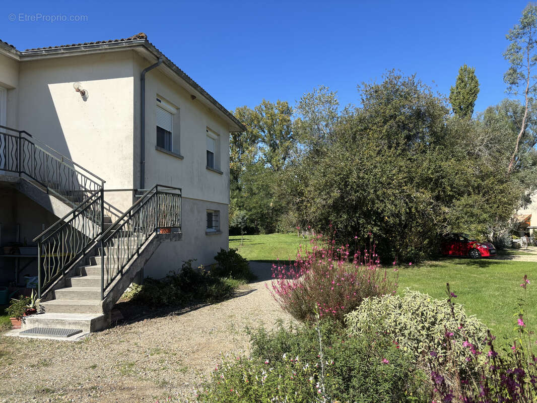 Maison à SAINTE-BAZEILLE
