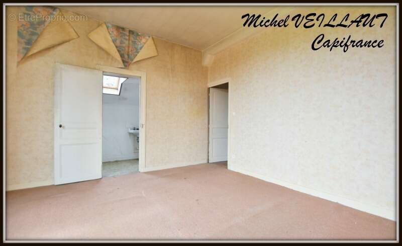 Dpt Allier (03), à vendre PARAY LE FRESIL maison P7 de 150 m² - Terrain de 1 150,00 m² - photo 9