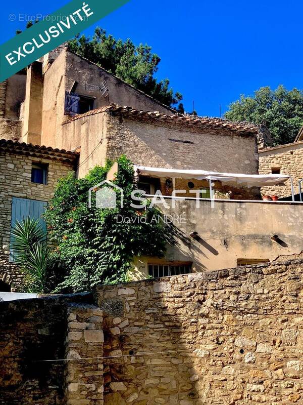 Photo 1 - Maison à LA ROQUE-SUR-PERNES