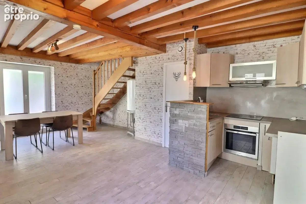 Maison T3 centre village - Terrain de 140m2 - photo 6
