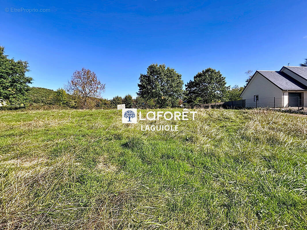 Terrain à SAINT-COME-D&#039;OLT