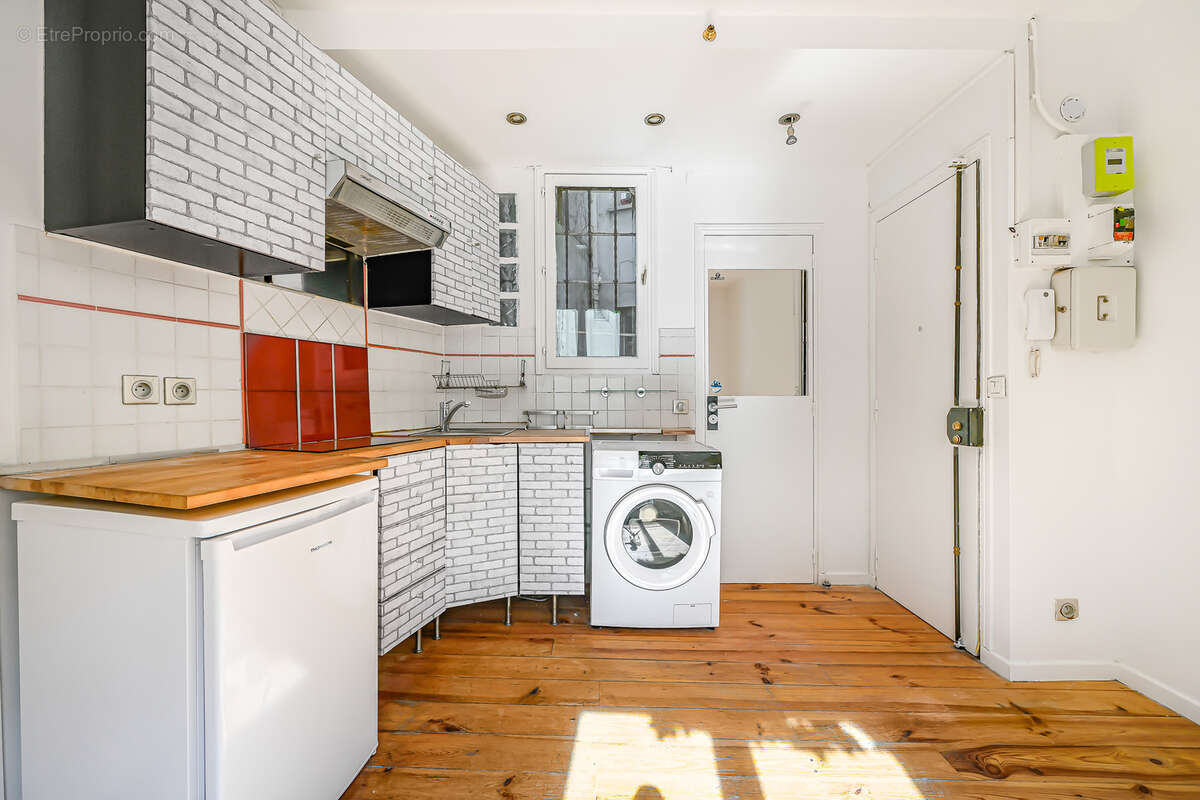 Appartement à PARIS-20E