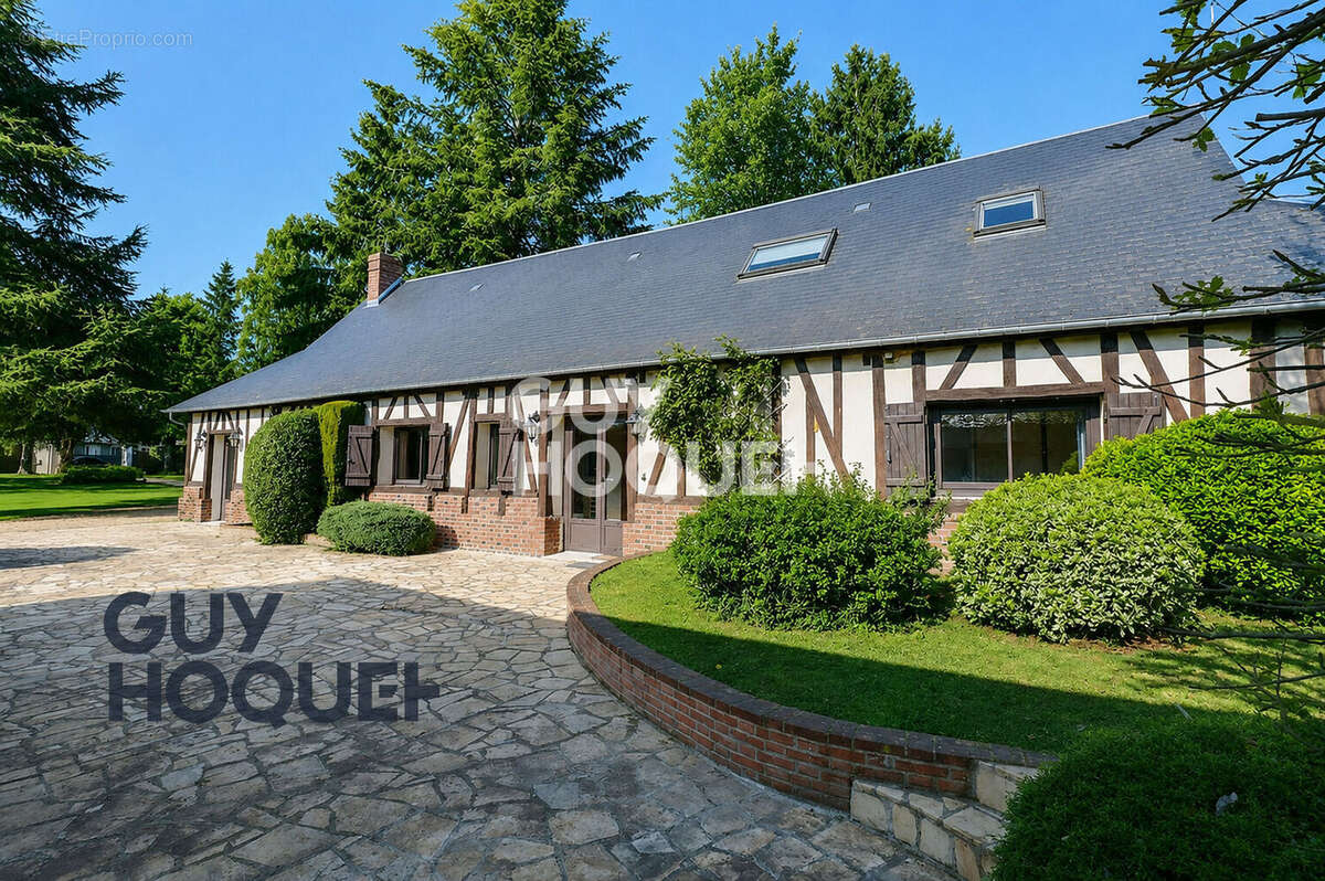 Maison à BERNAY
