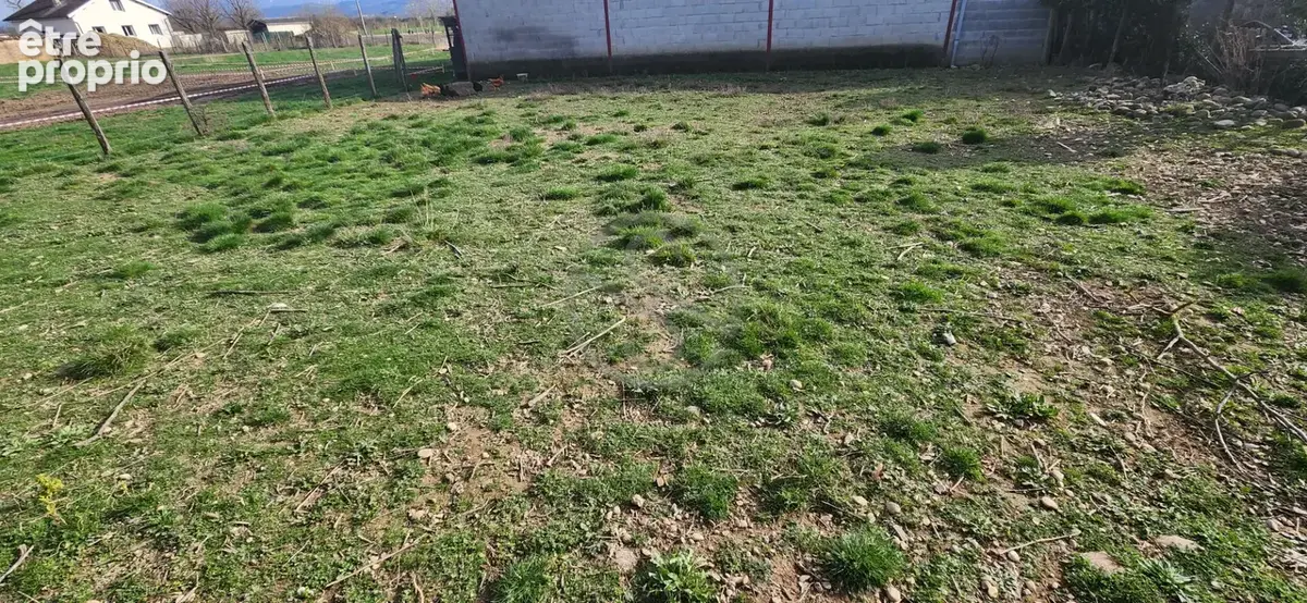 Photo Terrain à Sardieu au prix de 36 000€