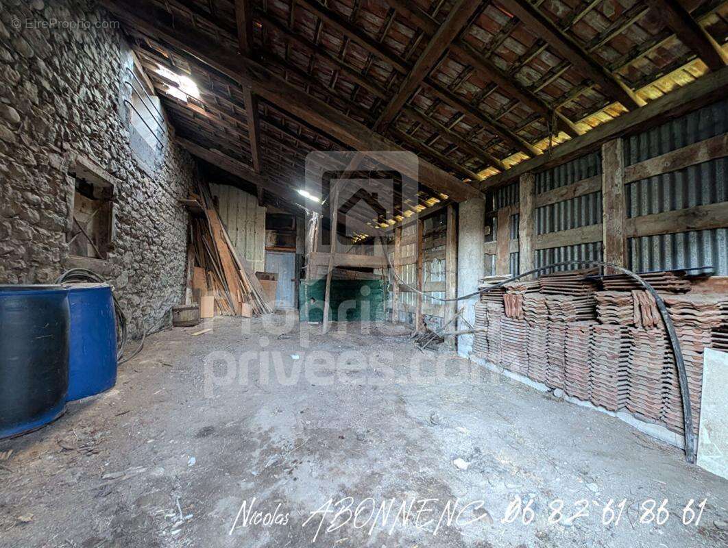 Maison à VARCES-ALLIERES-ET-RISSET