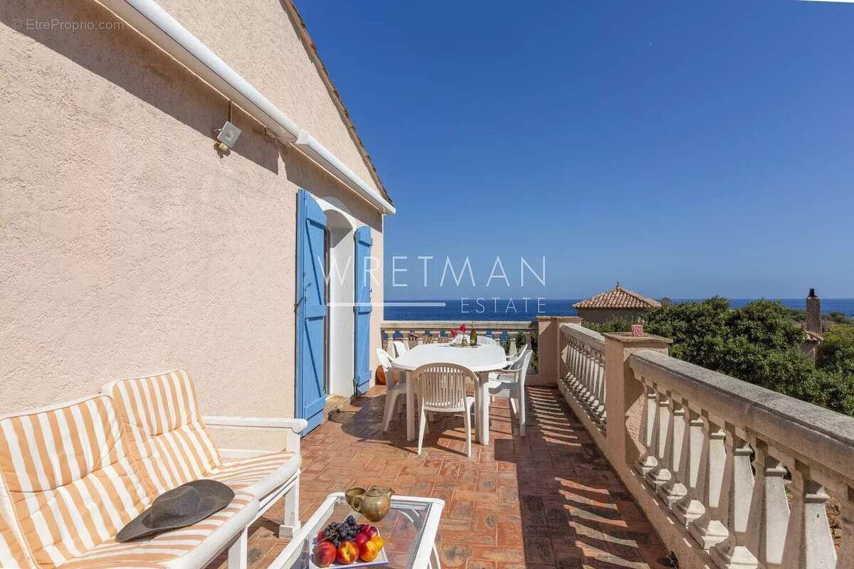 Maison à SAINT-RAPHAEL