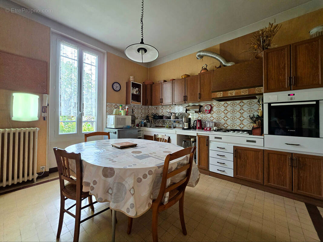 Maison à ROMANS-SUR-ISERE