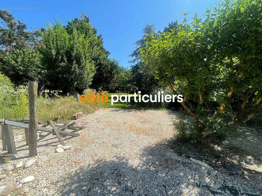 Maison à IDS-SAINT-ROCH