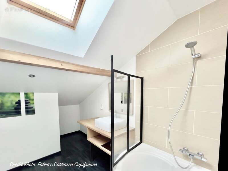 Maison à SAINT-BONNET-PRES-RIOM