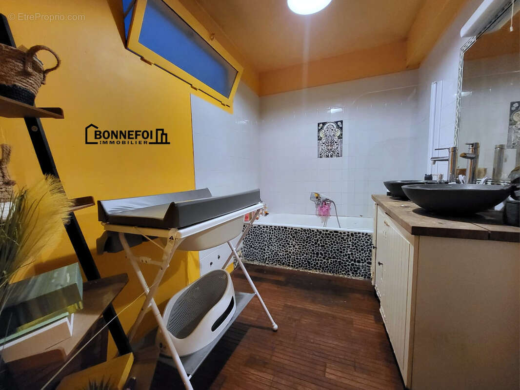 Maison à CHAMPIGNY-SUR-MARNE