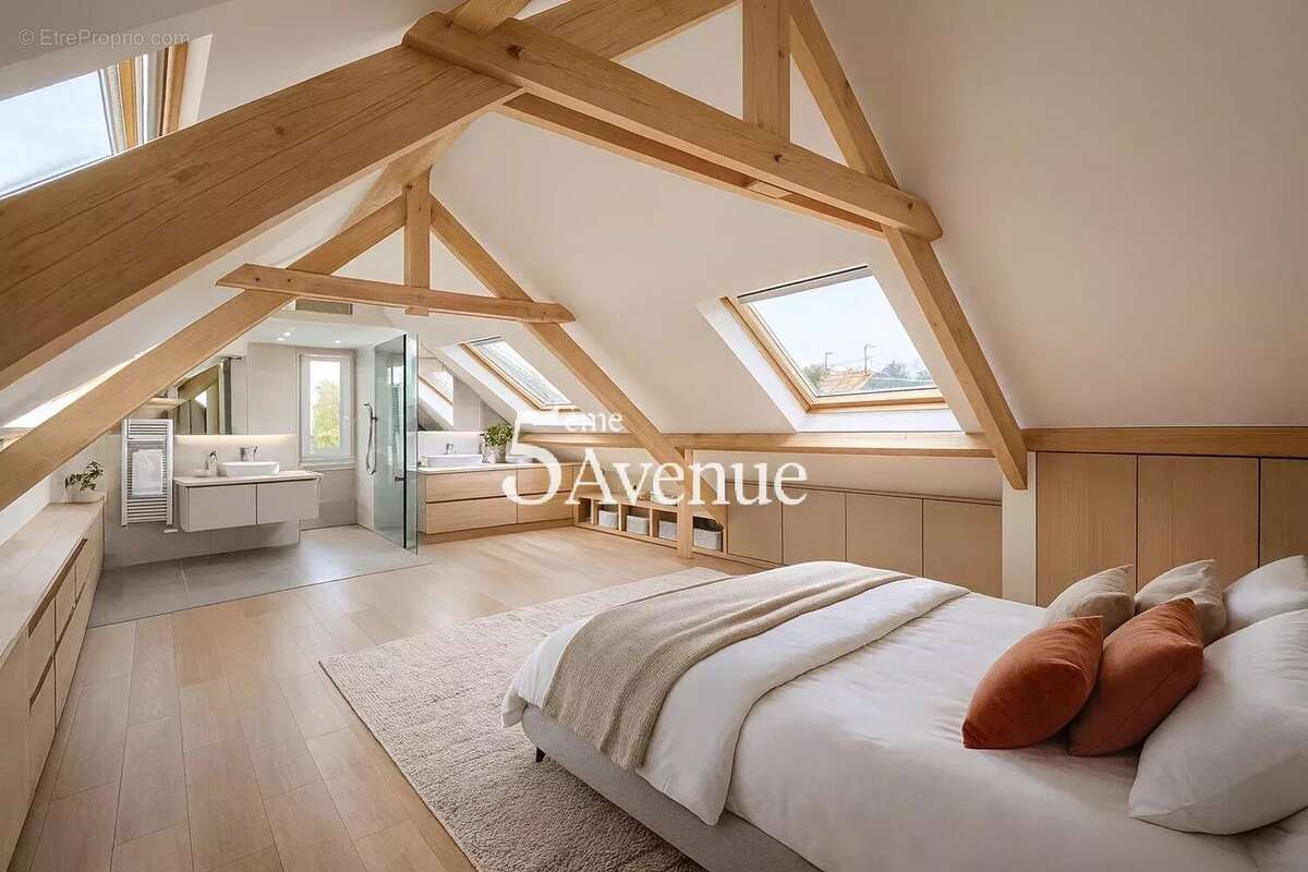 Maison à SAINT-MAUR-DES-FOSSES