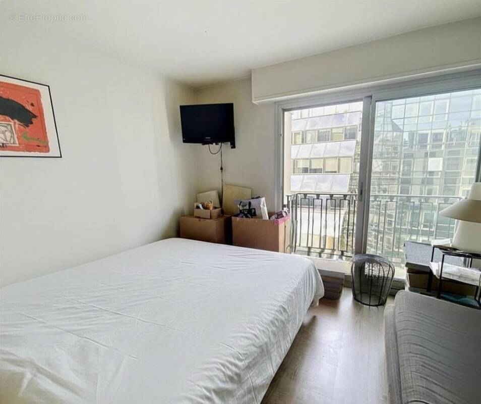 Photo 1 - Appartement à PARIS-8E