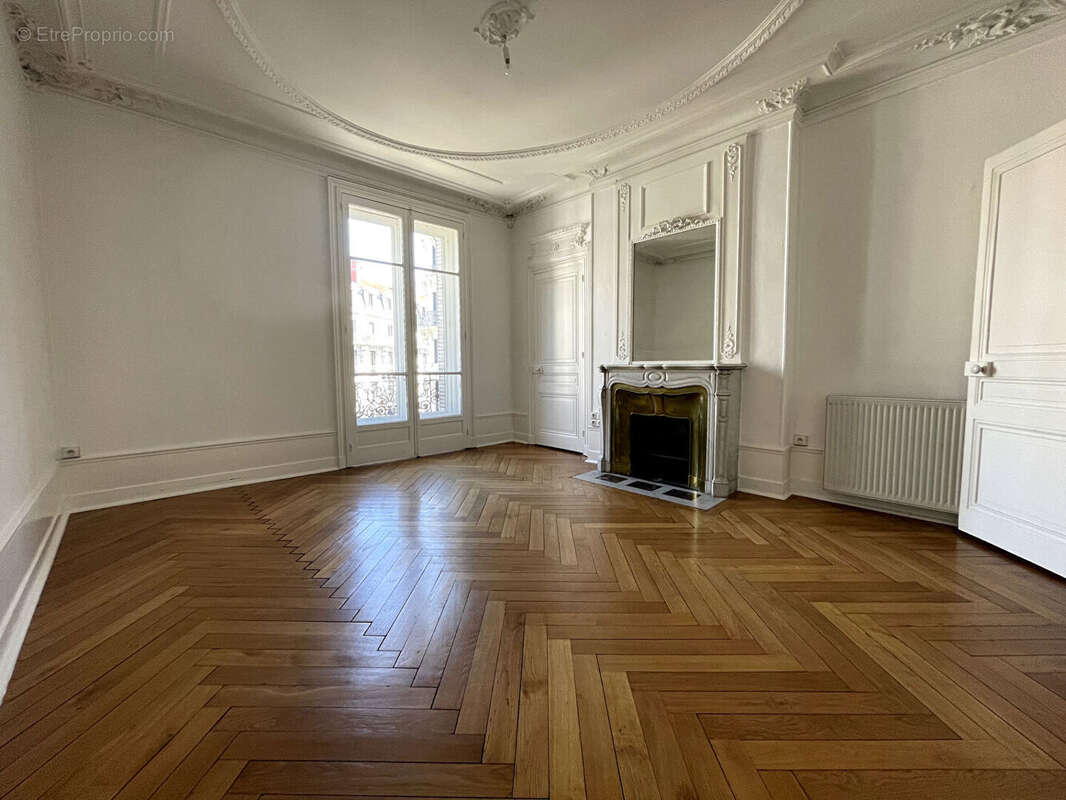 Appartement à LYON-2E