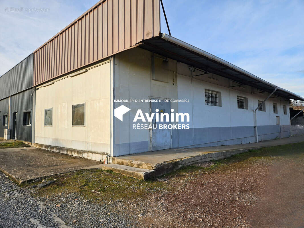 Commerce à CHARNAY-LES-MACON