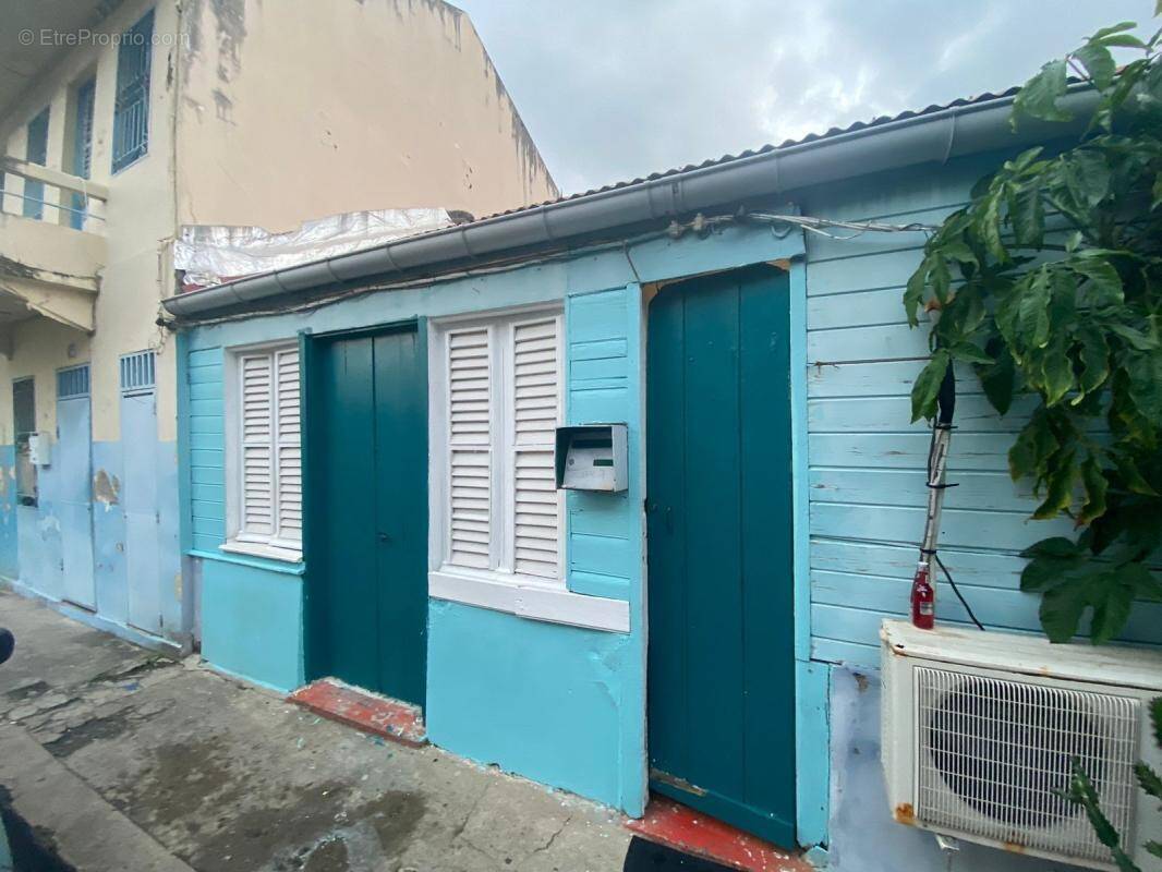 Maison à FORT-DE-FRANCE