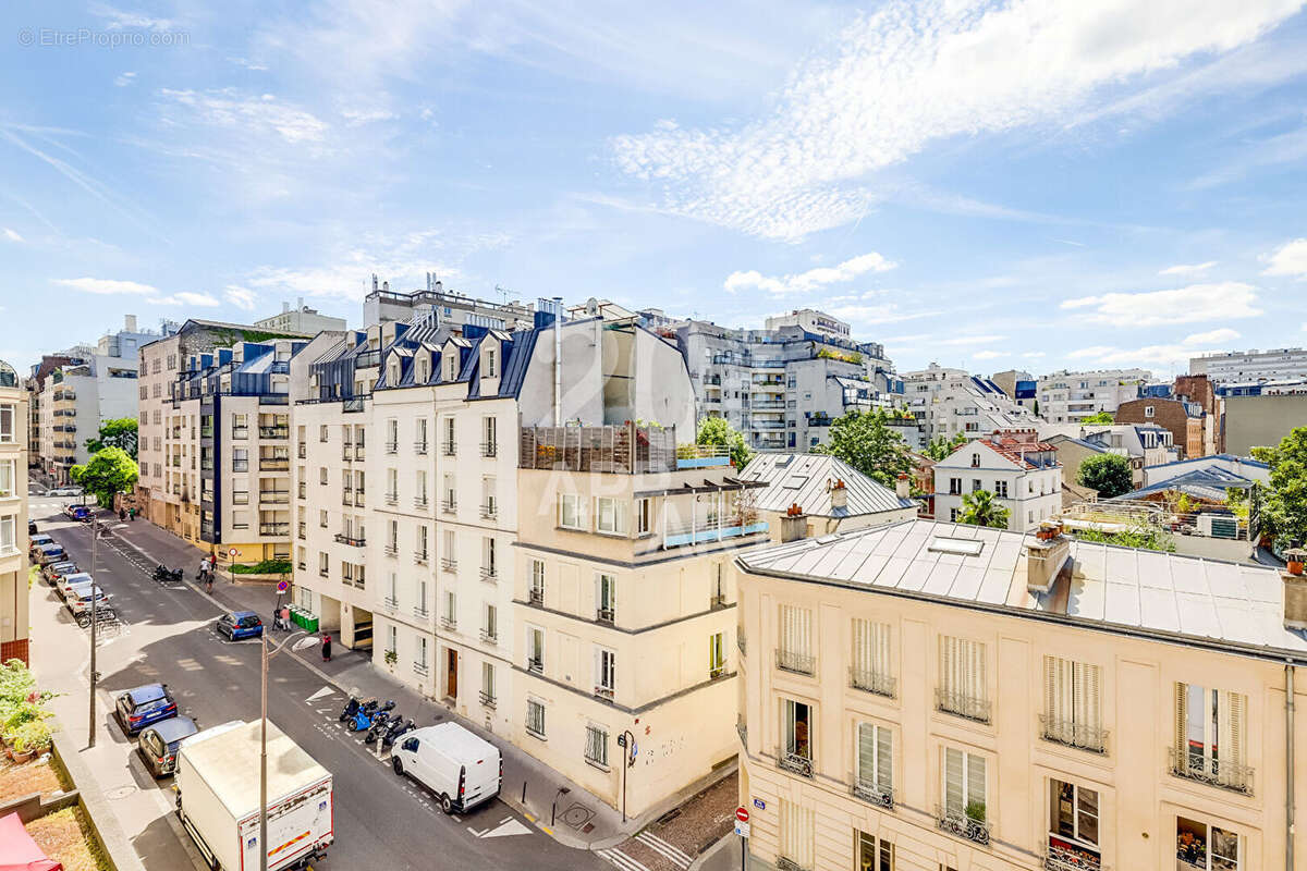 Appartement à PARIS-19E