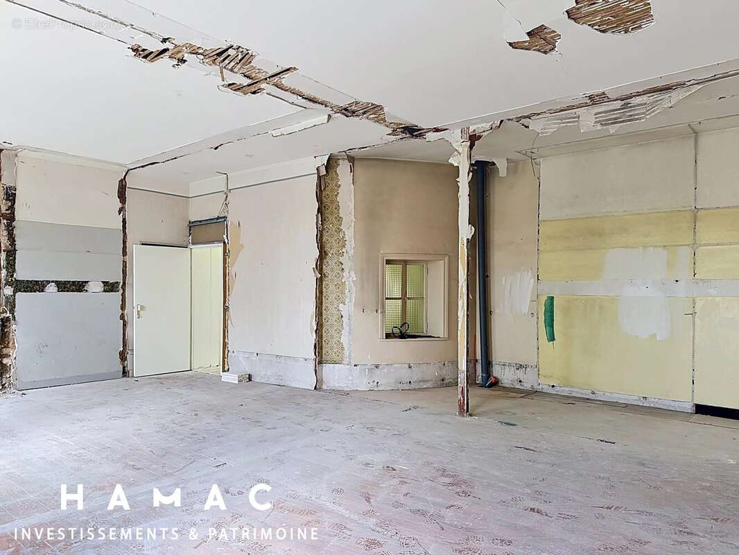 Appartement à GREZIEU-LA-VARENNE