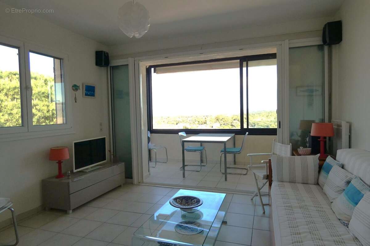 Appartement à HYERES