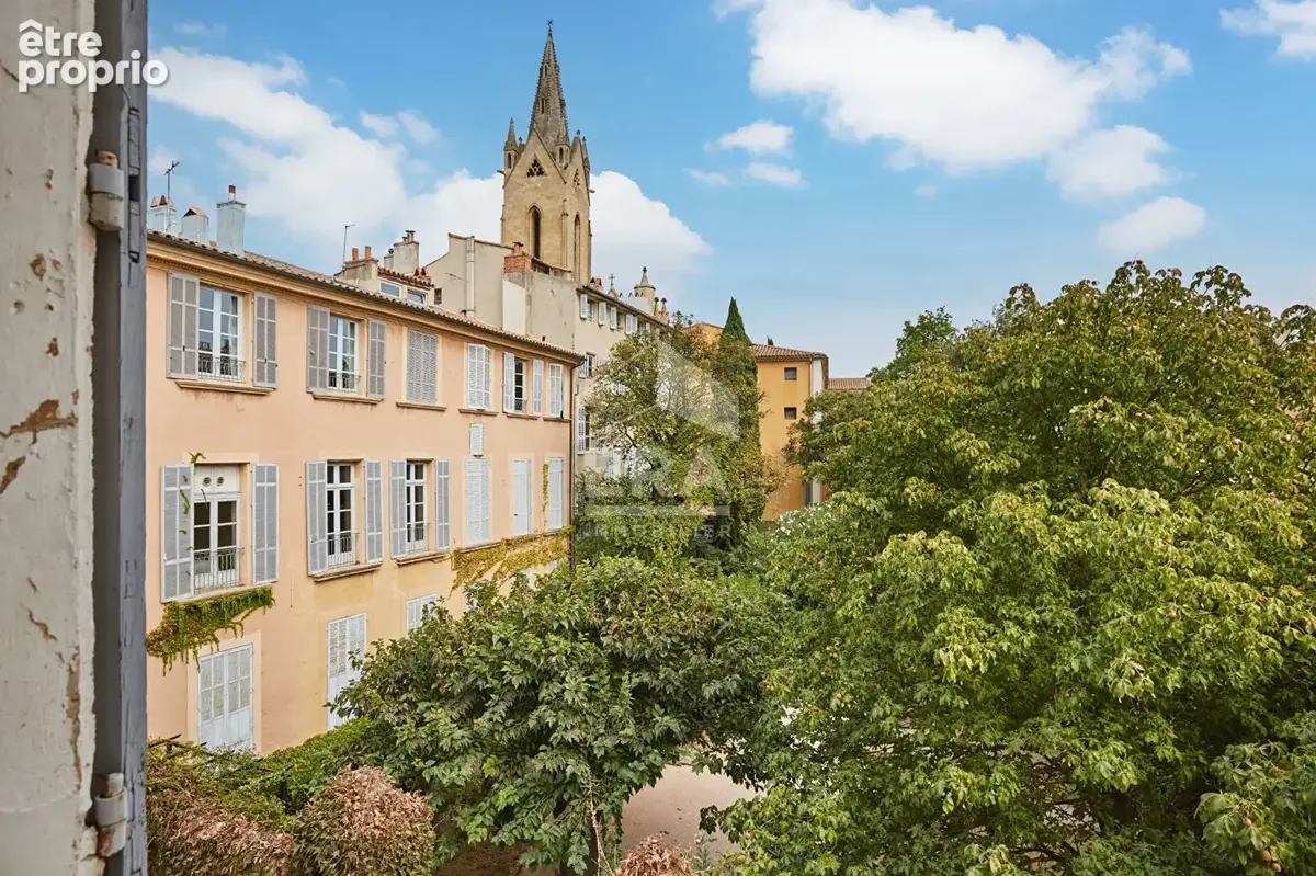 Appartement à AIX-EN-PROVENCE
