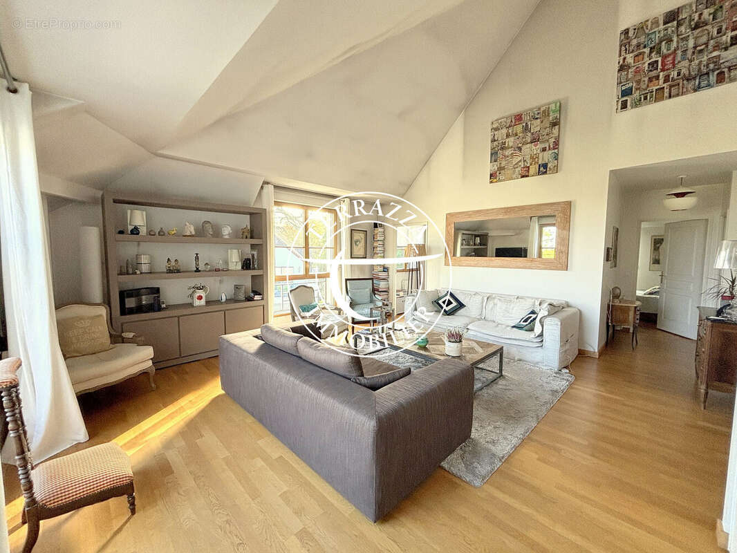 Appartement à BOUGIVAL