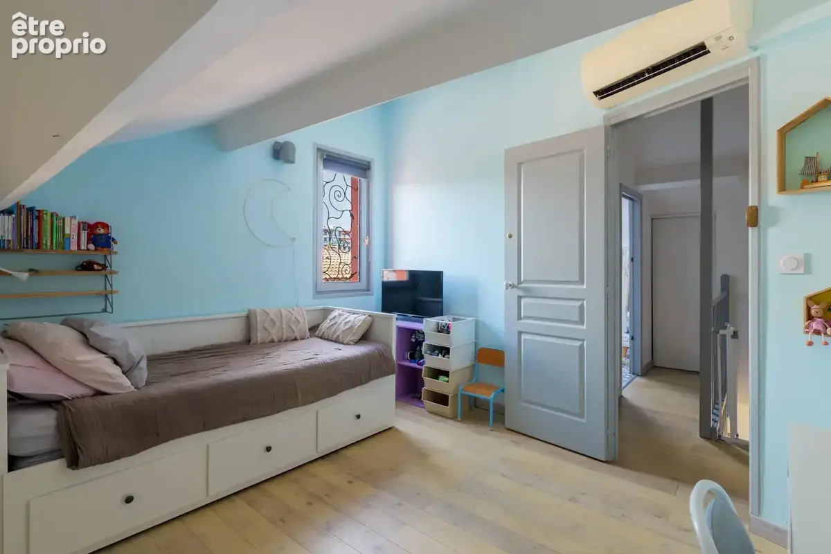 Maison 180 m² au Cros de Cagnes - 100 mètres des plages - photo 8