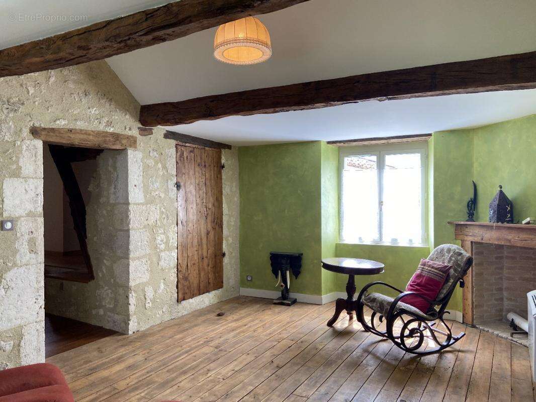 Propriété en pierre avec gîtes, piscine et vue - photo 13